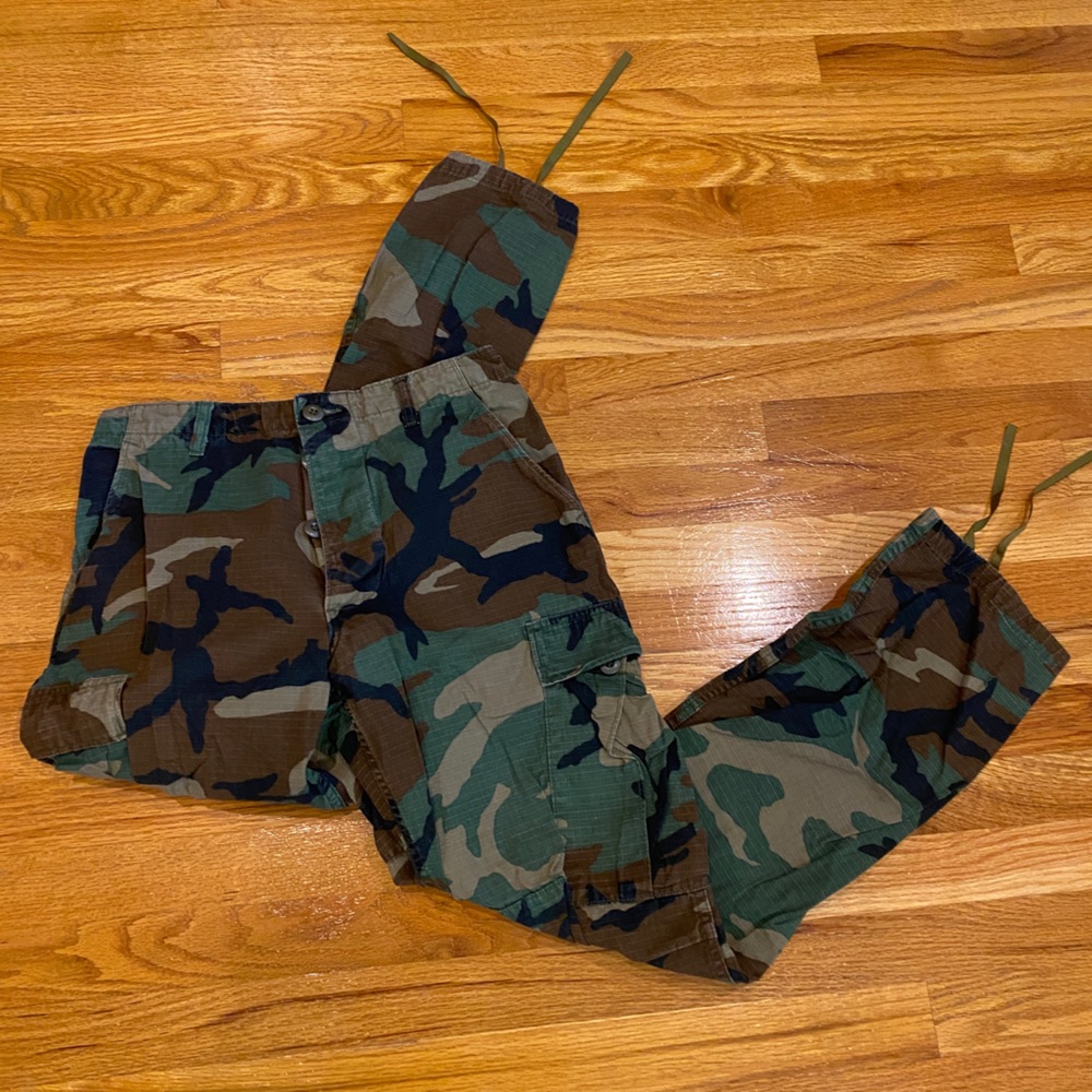 Cargo camo parachute drawstring pants